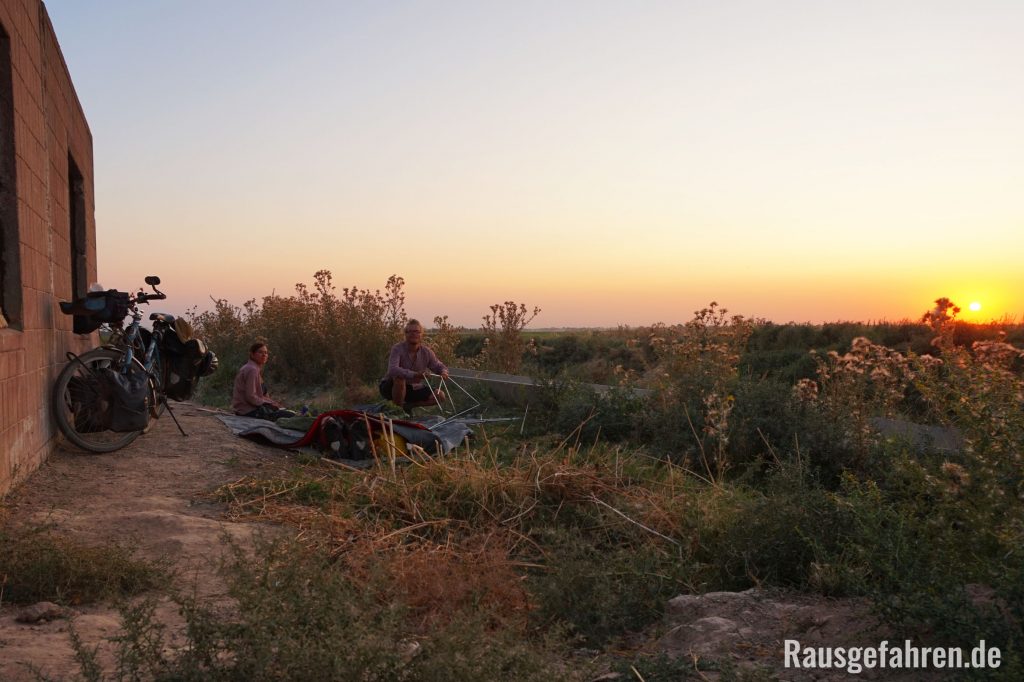 Zelten Usbekistan